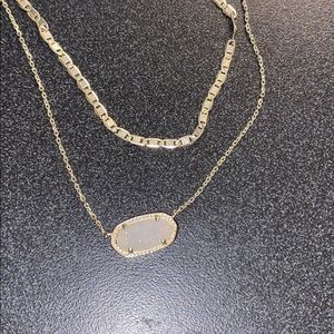Kendra Scott necklace